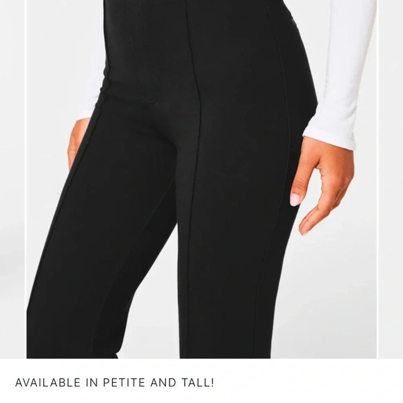 SPANX tall Ponte flare pant.   Smoke free home. - Picture 7 of 7